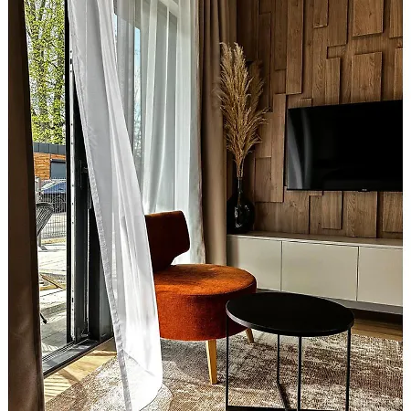 Gosciniec Warminski Apartment Pluski