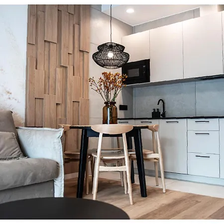 Gosciniec Warminski Apartment Pluski